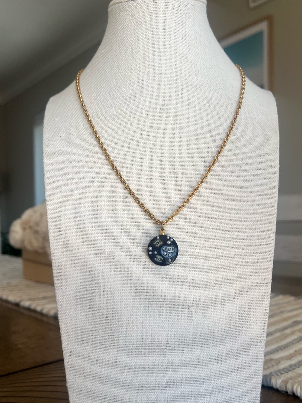 Vintage Chanel 1995 Spring 95P Galaxy Pearl Coco Mark Authentic Pendant Necklace